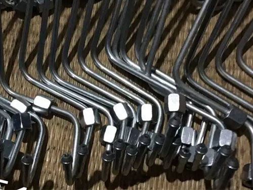 發(fā)動機高壓油管